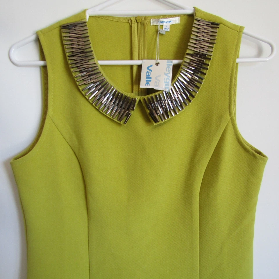 NWT Valley Girl 10 Chartreuse Green Metallic Beaded Suiting Top/Blouse - image 3 of 4