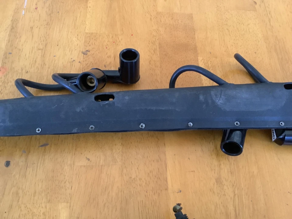 Jaguar E-Type 1967 4,2, MK II, 420, bujía de encendido cable conducto Foto 4 de 4