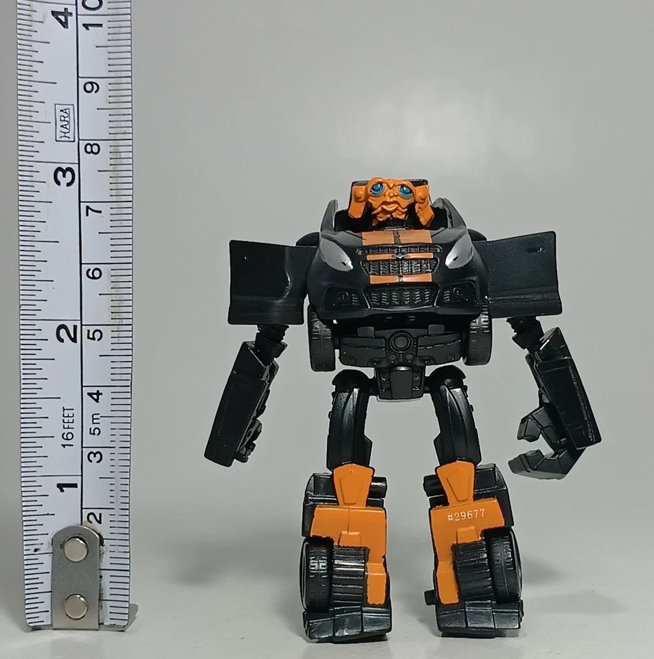 HASBRO TRANSFORMERS 2011 MOVIE DOTM LEGION CLASS MUDFLAP 100% COMPLETE - Image 2 of 4