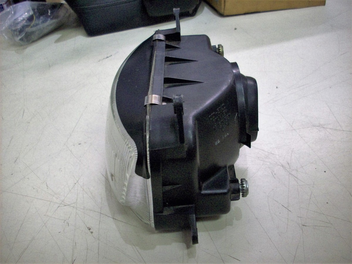 1992 KAWASAKI NINJA ZX600D ZX6 HEAD LIGHT OEM | eBay