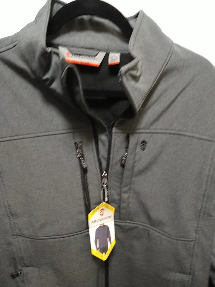 Free Country Men's Stretch Wind & Water-Resistant Softshell Jacket Sz. M NWT - Image 3 of 4