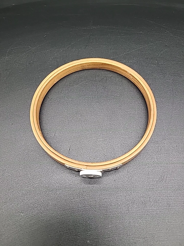 Vintage 5" Round Queen Embroidery Hoops Felt Lined With Tension Wheel Dial - Image 3 of 4