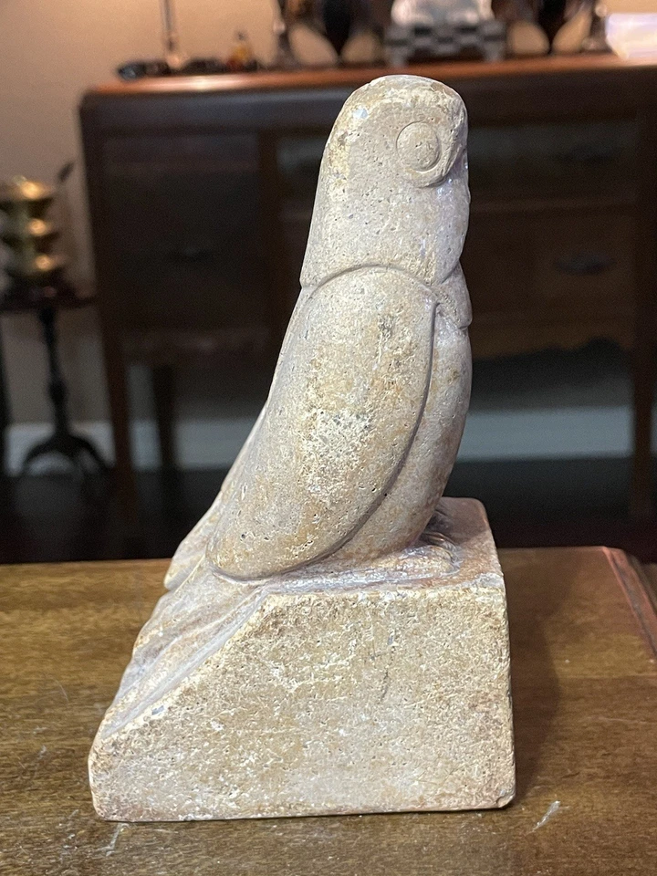 1--- 5.25"x2.5"x3" Rust Colored Stone Figure/Book-End Of Two Lovebirds - Image 4 of 4