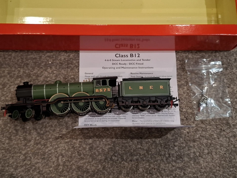 Hornby R3430 LNER B12/3 Class Nr 8573 DCC FITTED - OO Gauge - Image 4 of 4