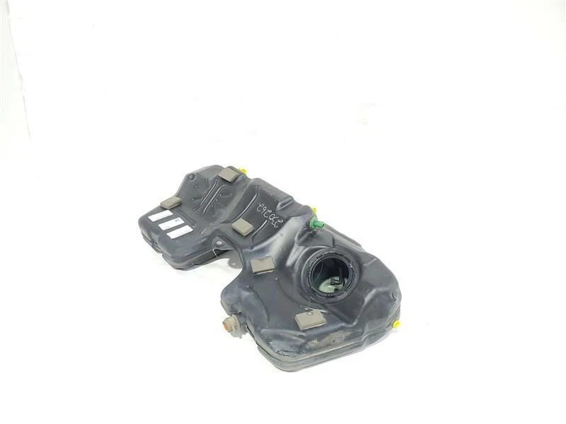 Tanque de combustível S 3.0L supercharged RWD OEM 2016 Jaguar XF - Imagem 2 de 4