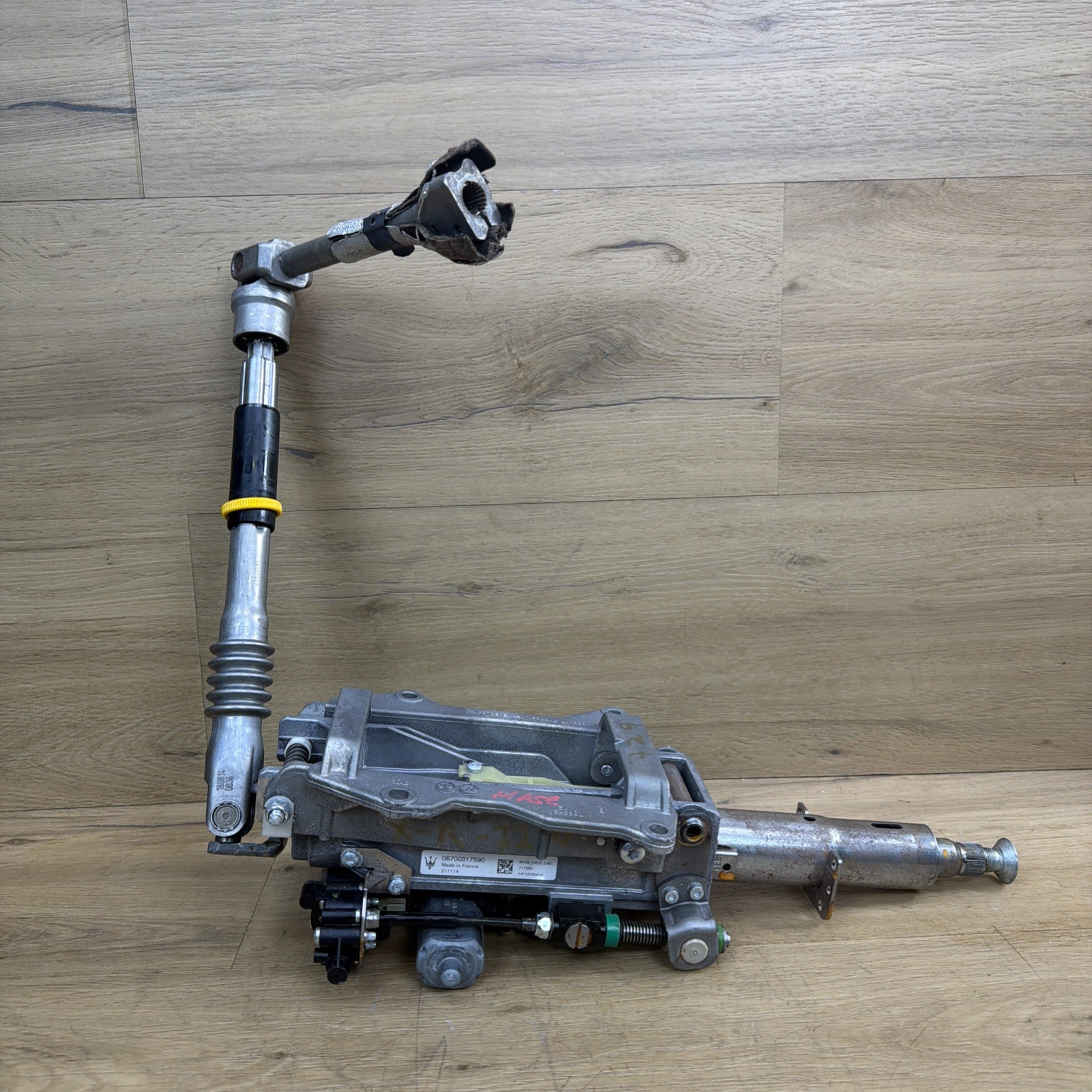 Maserati Ghibli 2014-2020 Steering column P/N 06700317590