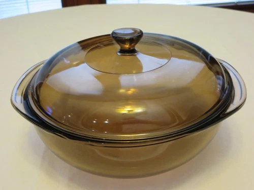 Vintage Pyrex Fireside 2 Quart 024 Amber Glass Casserole with Lid 624C