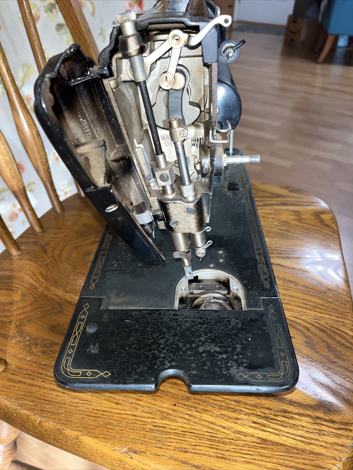 Vintage 301A Black Singer Sewing Machine Head Only Very Few Parts ASIS