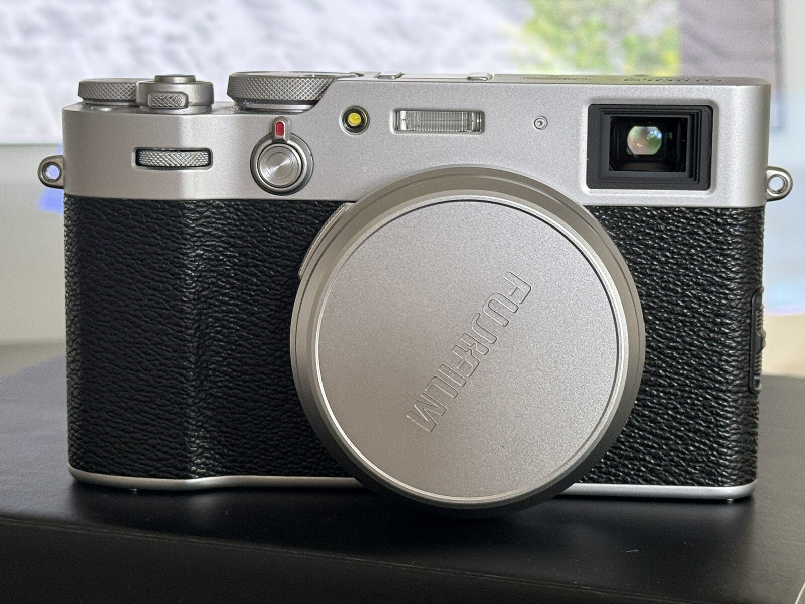 Fujifilm X100V Digital Compact Camera with 23mm Lens, 4K Ultra HD, Silver 🚚🔥 eBay