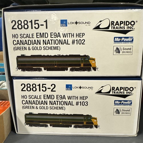 Rapido 28815 HO Neuaufbau EMD E8A E8A mit Head-End Power HEP - CN #102 #103 | Zustand: New