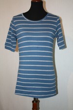 LuLaRoe Size M Gigi Tee Shirt Top Blue Gray Striped Short Sleeves USA Made