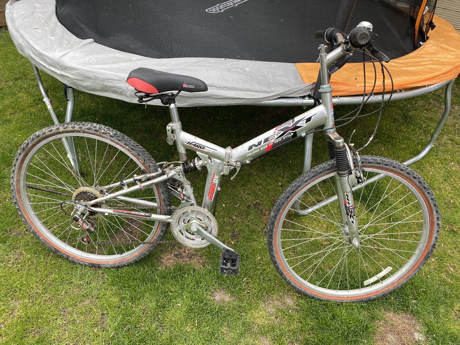 HARO DX NEXT FOLDING MOUNTAIN BIKE WITH 26 INCH WHEELS AS ACQUIRED SPARES REPAIR Folding Bikes