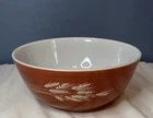 New ListingVintage Pyrex 404 Brown Wheat Tan Mixing Bowl 4 Quart Large Vintage USA