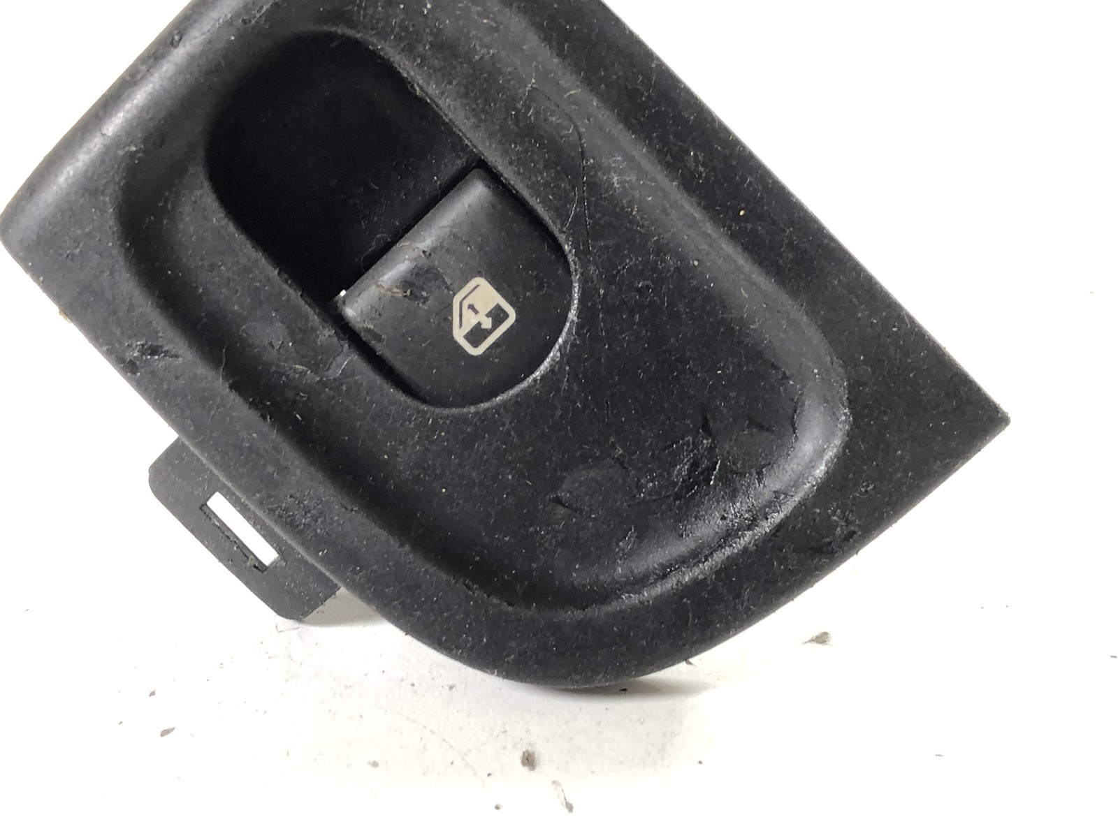 03-13 Maserati Quattroporte M139 Rear Right Power Window Button Switch 08 09 10