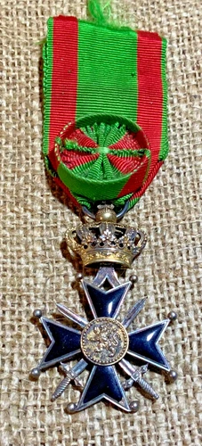 WW2 Belgium medal military cross officers