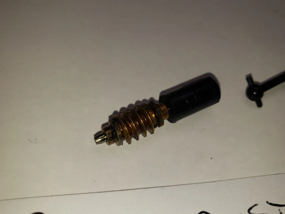 ROCO WORM GEAR COUPLER DRIVE SHAFT SPLINE HO Scale ROCO Alco FA Diesel  PART  - Image 3 of 4
