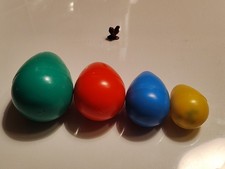 Vintage Nesting Eggs 4 Piece Set With Chicken Made In USA Colorful Learning 4"