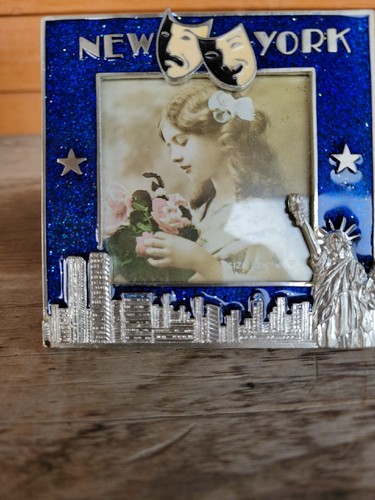 New York NY Picture Frame City Skyline Blue enamel Statue of liberty Apx 3x3" Pi - Picture 2 of 13