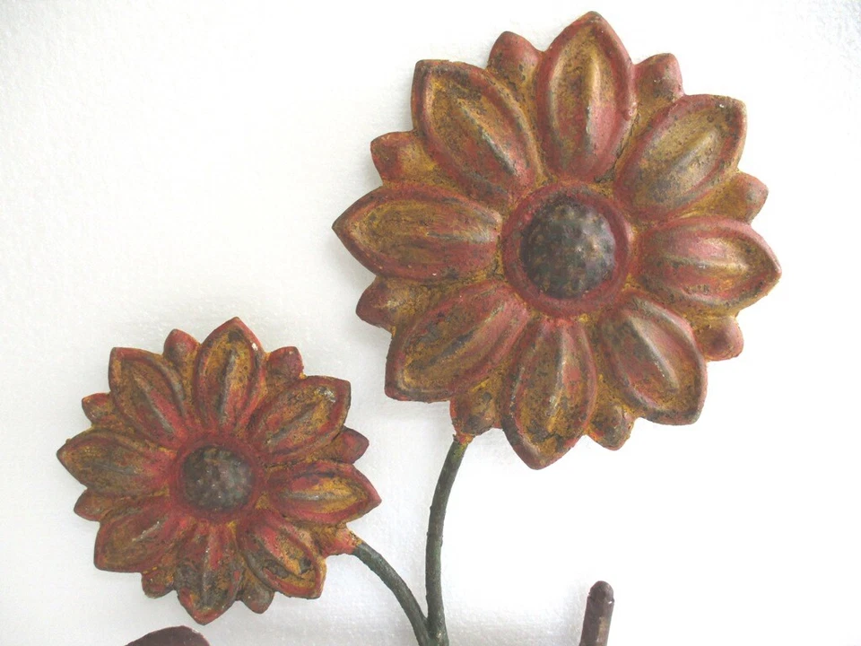 VINTAGE IRON TWIN FLOWERS WEATHER VANE HAND MADE IRON WEATHERVANE - Image 3 of 4