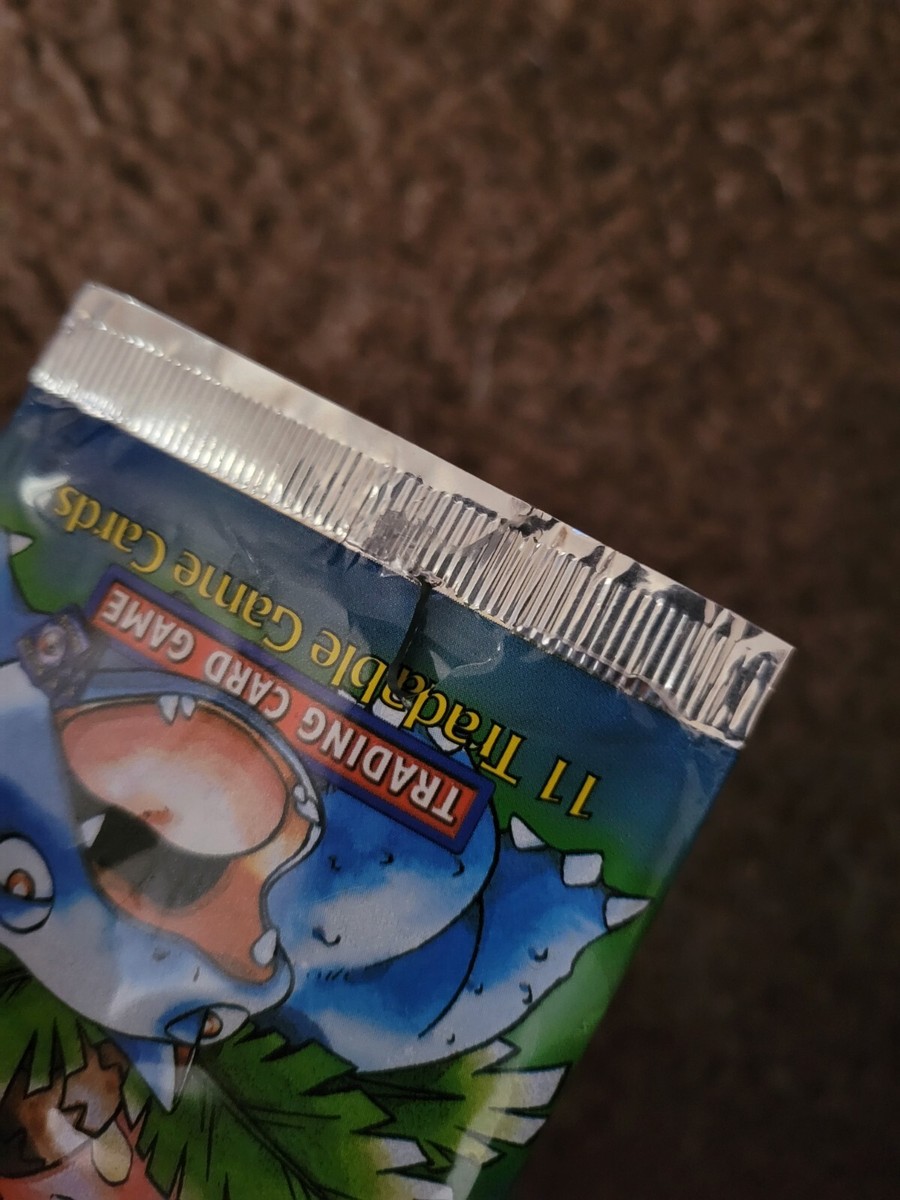Pokémon base set shadowless booster pack Pokemon SHADOWLESS BASE SET BOOSTER PACK WRAPPER - NO CARDS