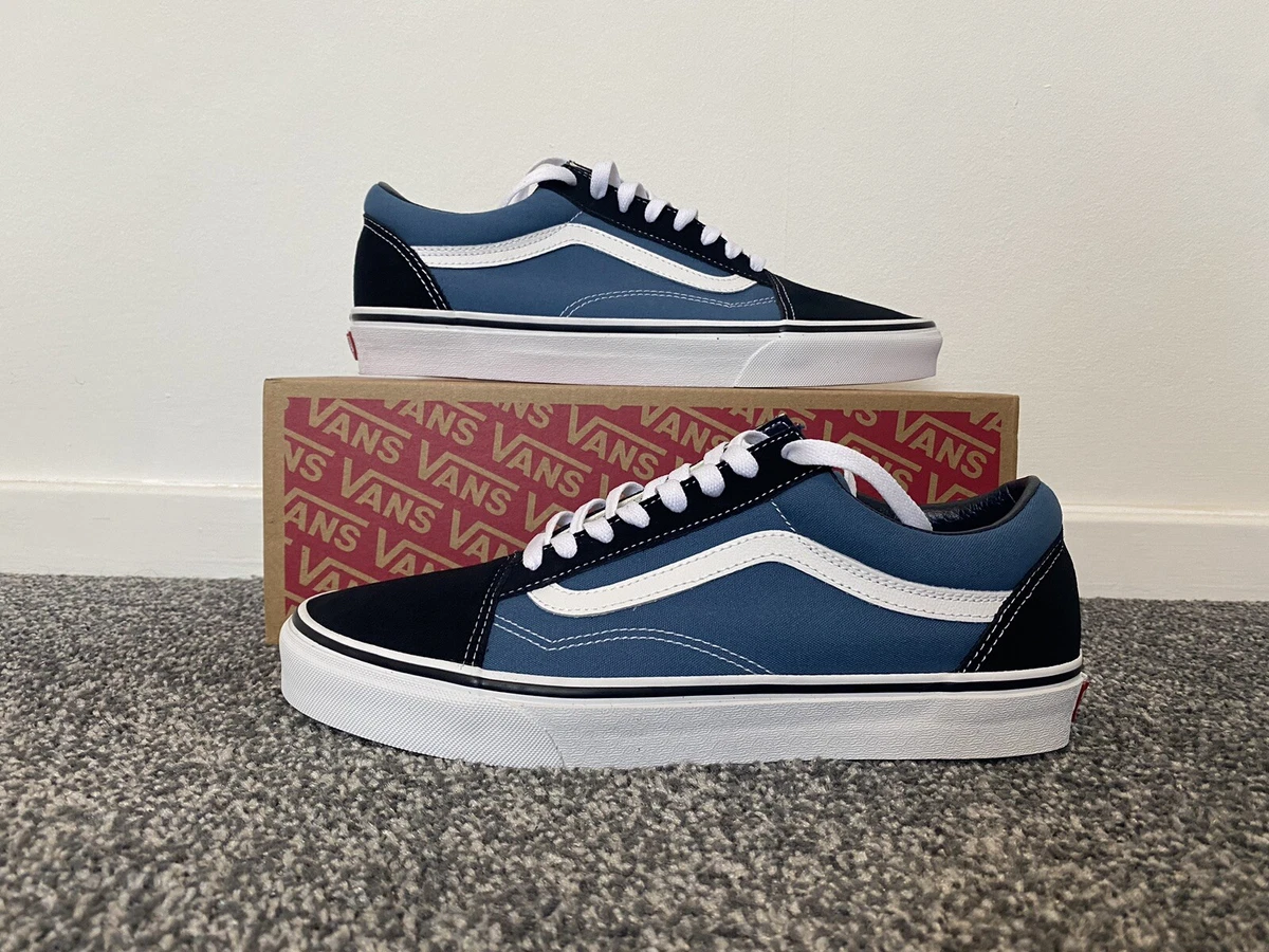 BRAND NEW Vans Old Skool Navy Blue UK Size 9