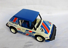 PLAYMOBIL Biało-niebieski prastary samochód wyścigowy 3753 z akcesoriami