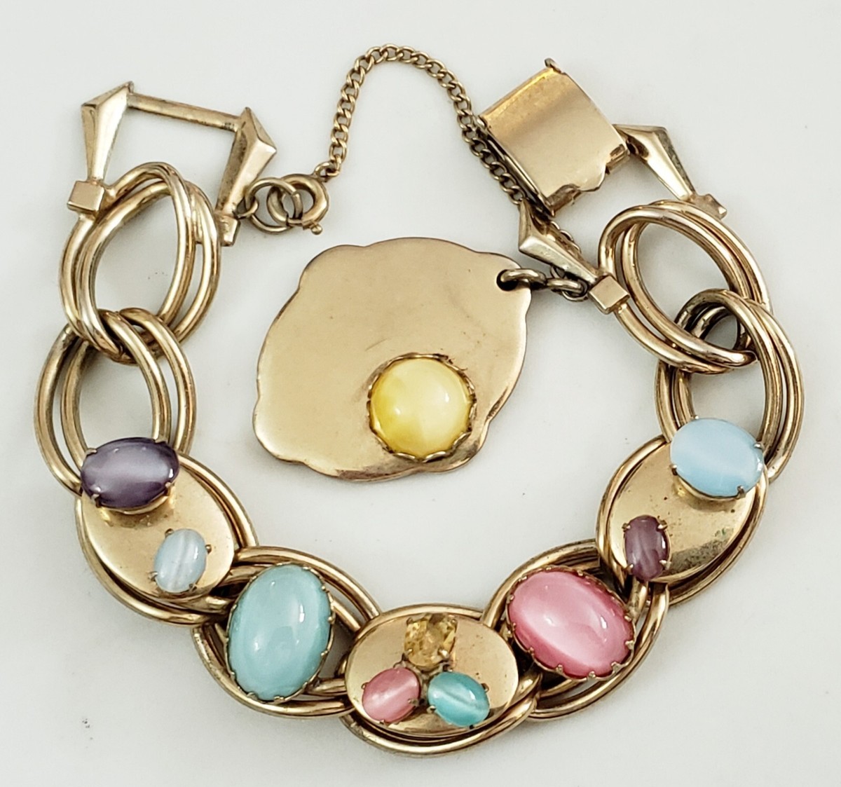 Vintage　1950s'　pealpink glass bracelet Vintage 1950s Bracelet Mid-Century double strand glass bead