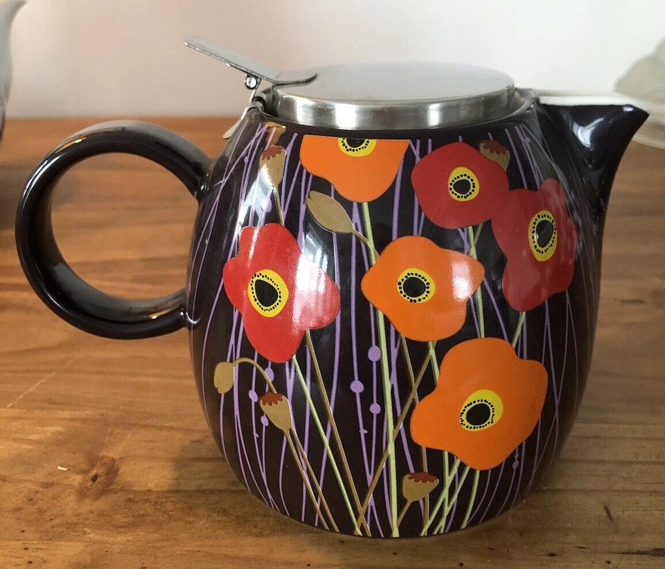Vintage Poppy Design Tea Forte 24oz PUGG Teapot W/Stainless Steel Attached Lid - Image 3 of 4