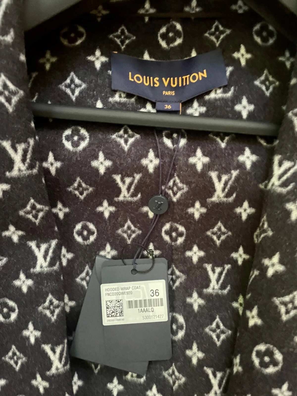 LOUIS VUITTON（LV） CAPPOTTO AVVOLGENTE DOPPIO VISO FIRMATO LUIS VUITTON
