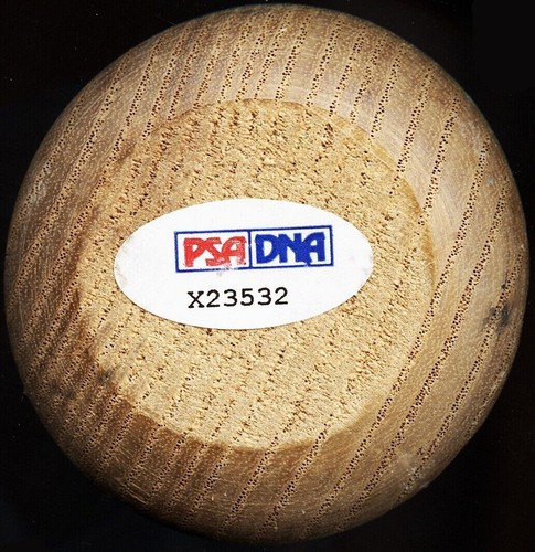 Willie Mays Signed Autographed Adirondack #302 34" Bat PSA/DNA GOAT - Picture 4 of 5