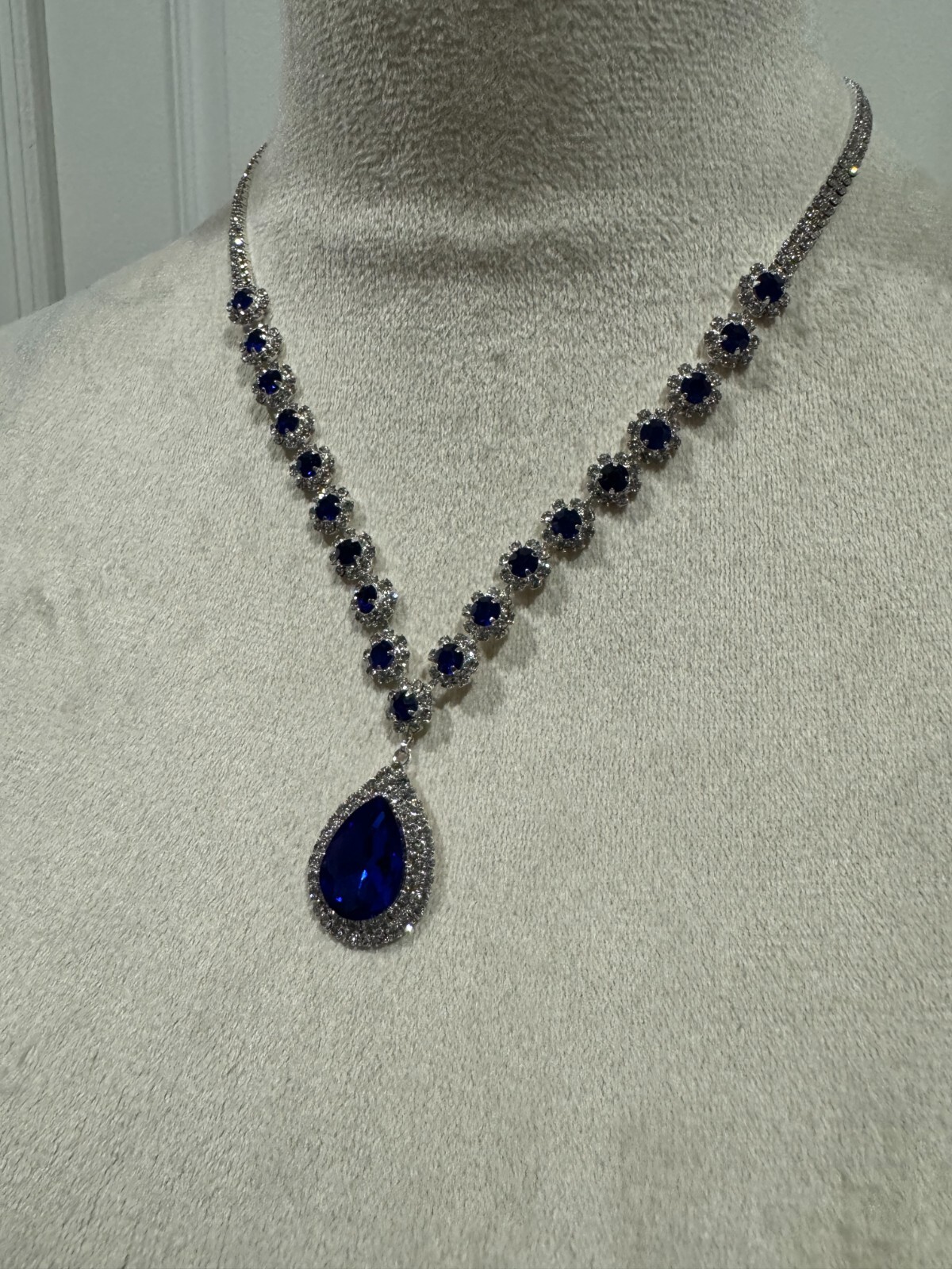 Collana Cristallo Orecchini e Braccialetto Set Gioielli Blu Reale foto 2
