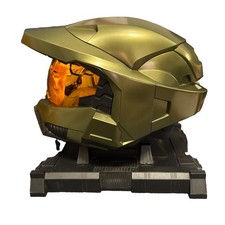 Legendary 2006 Halo 3 Limited Collector's Edition Master Chief Helmet  Stand