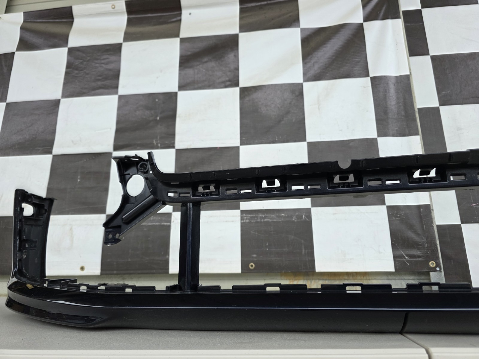 2020 2021 2022 Bentley Flying Spur Front Bumper Used Oem 3SE.807.093