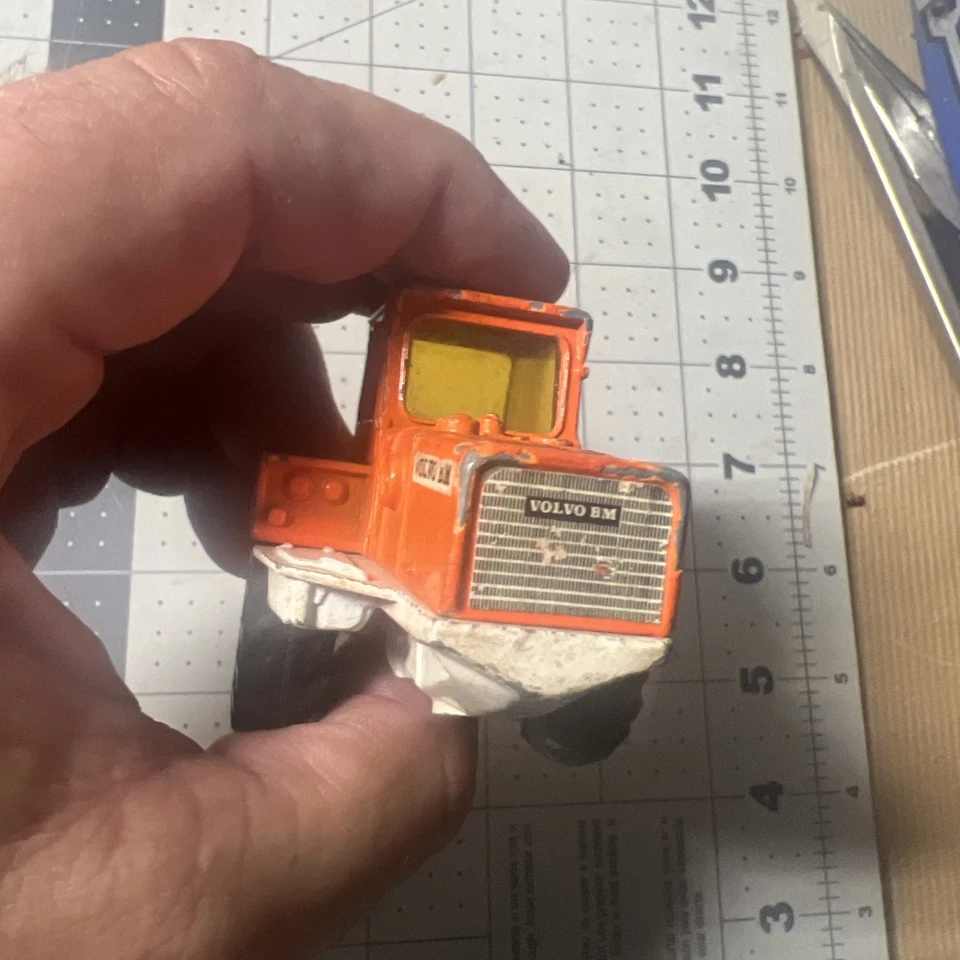 Vintage Corgi Volvo BM 860 TC Front Only No Trailer - Image 4 of 4