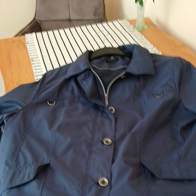 Peter Hahn Damen Jacke blau halblang Knopfverschluss Kragen Langarm Gr. 52