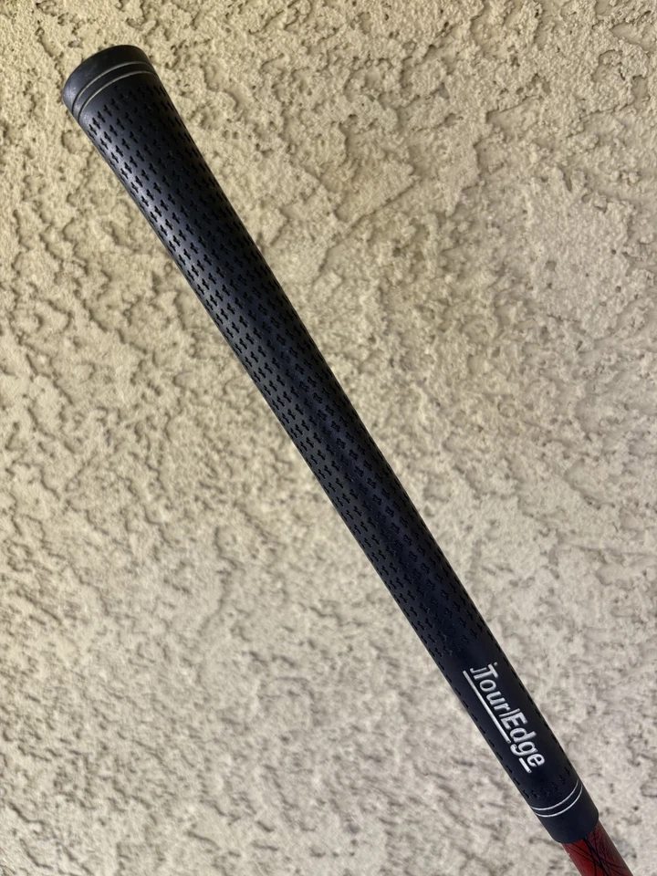 TOUR EDGE TGS 46* GAP WEDGE - TOUR EDGE VTS MAX D45 REGULAR FLEX GRAPHITE SHAFT - Image 4 of 4