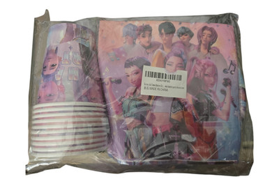 K-Pop Idols Disposable Party Tableware Set 16pc Paper Pink Music Notes