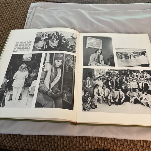 Vintage Central Michigan University CMU Chippewas Yearbook 1973 - Mt. Angenehm, Mi - Bild 9 von 15