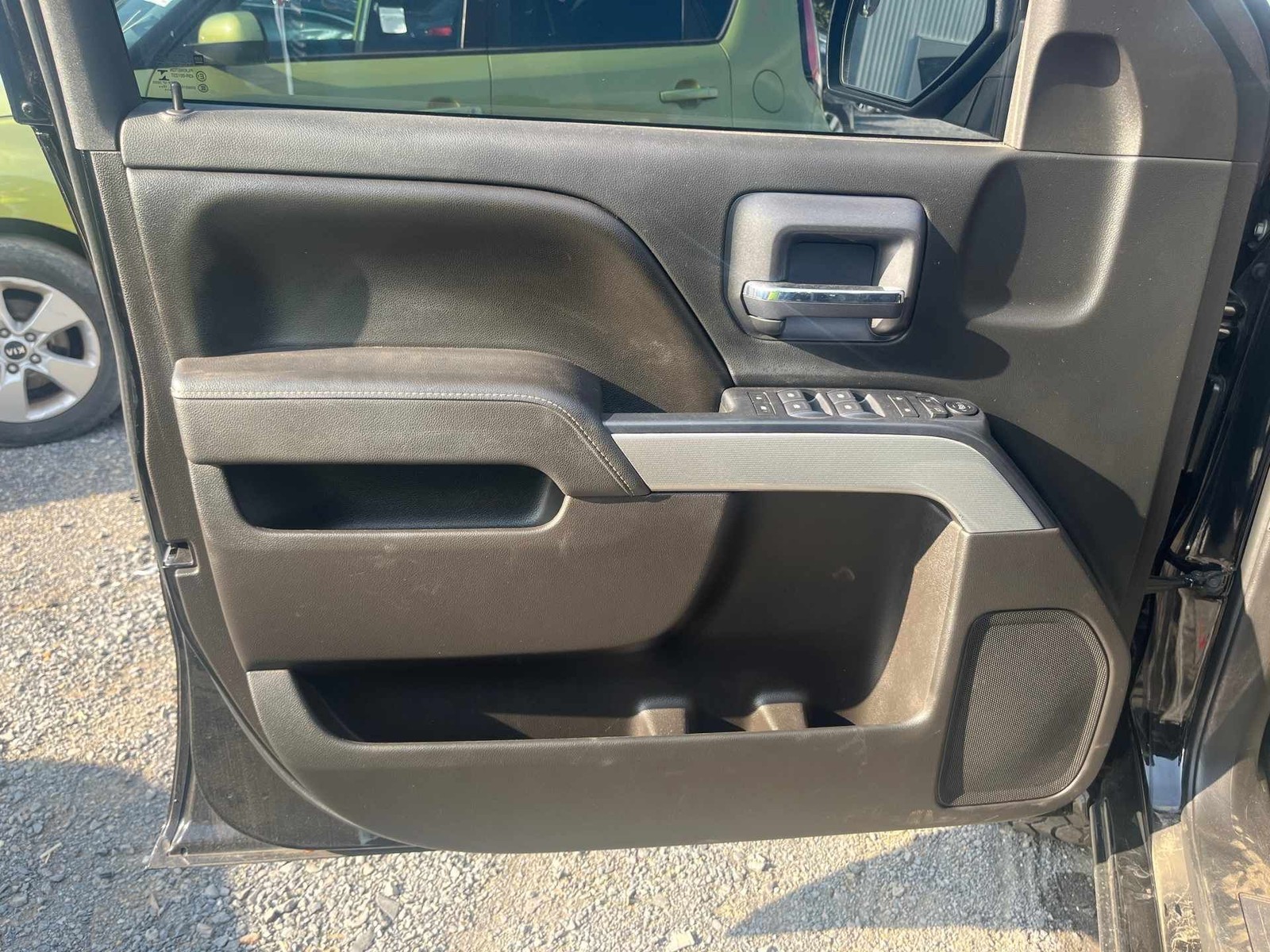 Front Door Trim Panel CHEVY SILVERADO 1500 Left 16 17 18
