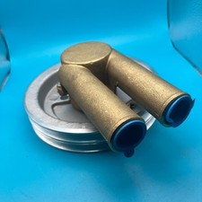 Sea Water Pump 21214596 3858229 for Volvo Penta 4.3, 5.0, 5.7 Engines