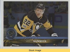2017-18 Upper Deck Silver Foil Matt Hunwick #392 READ kr0
