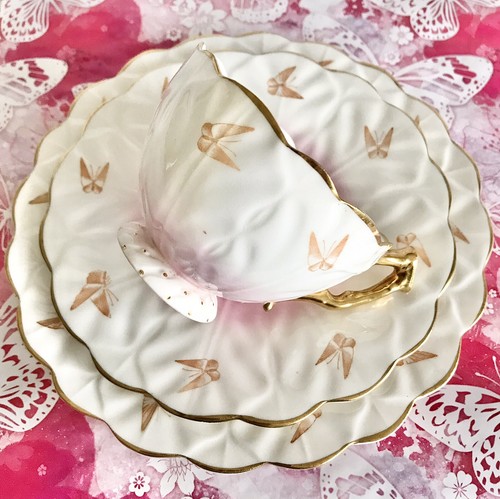 AYNSLEY Antik Bone China Krokusform Teetasse Untertasse und Teller Schmetterling Trio