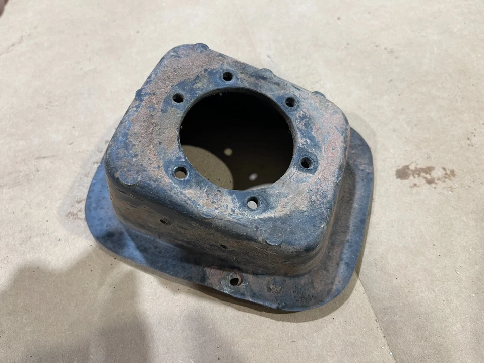 76-95 JEEP CJ & WRANGLER YJ 气体燃料罐填料保护器边饰原始设备制造商 — 第 4/4 张图片