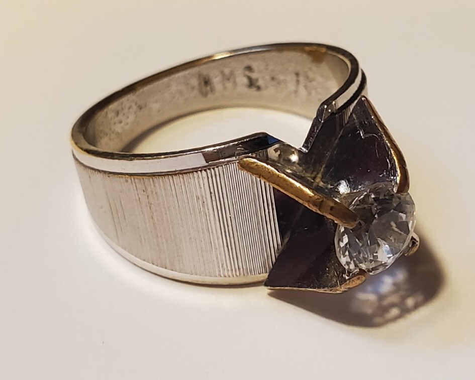 H.M.S. Brushed Silver Tone Solitaire Wide Band Fashion Ring Size 7 White Topaz  thumbnail 5