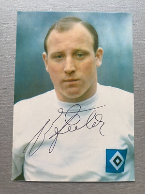UWE SEELER ( 2022) signed Aral World Cup 1966 trading card 10x15 autograph