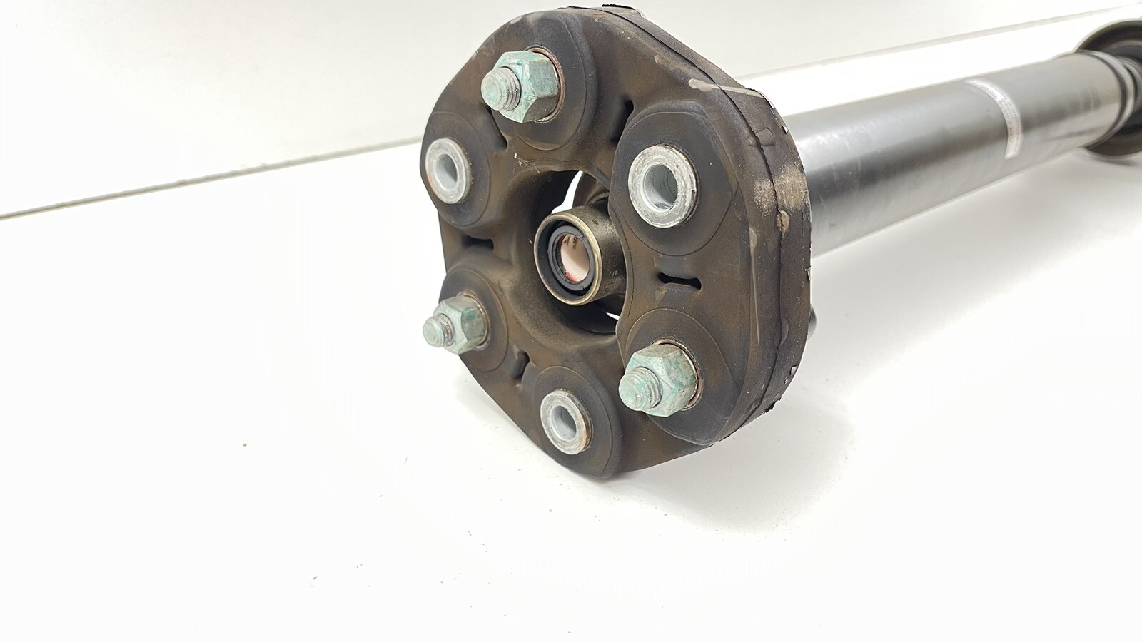 17-22 CHEVROLET CAMARO SS MANUAL DRIVESHAFT DRIVE SHAFT PROPELLER 