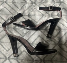 Gucci Black Calf Skin Leather 4.5 Inch Heels Vintage Timeless  