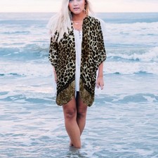 Chico  s Animal Print Leopard Fusion Ruana Wrap Kimono One Size NWT