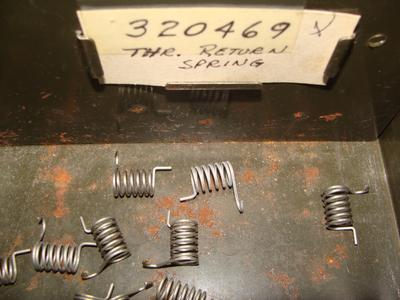 NEW OMC JOHNSON EVINRUDE 0320469 OUTBOARD CARBURETOR THROTTLE RETURN SPRING CARB