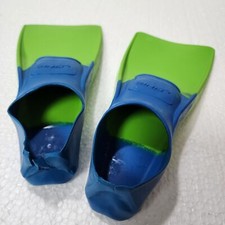 FINIS Long Floating Fin Junior in Blue and Lime Green, Size 8-11  DEFECTIVE 